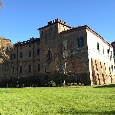 Castello Sannazzaro B&B Giarole Kültér fotó