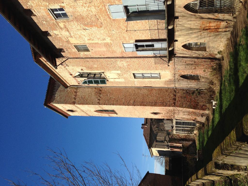 Castello Sannazzaro B&B Giarole Kültér fotó